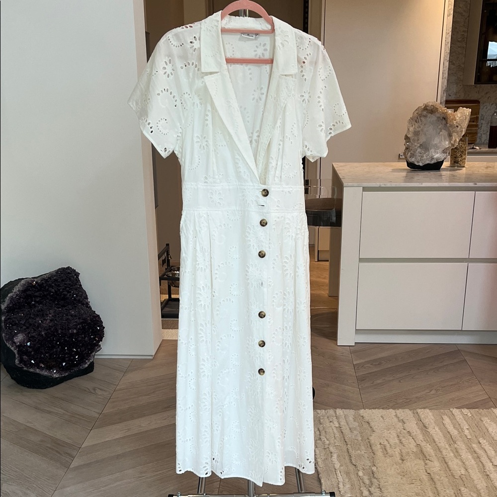 Hermoza White Eyelet Midi Dress with Buttons